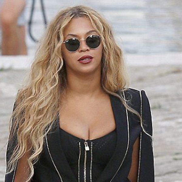 Beyonce: Σε λίγο θα... δαγκώσει το στήθος της!