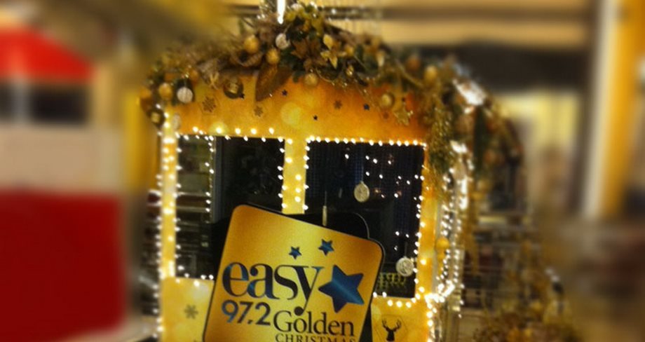 Λαμπερά Χριστούγεννα με τον Easy 97,2 να εκπέμπει ζωντανά απο το Golden Hall
