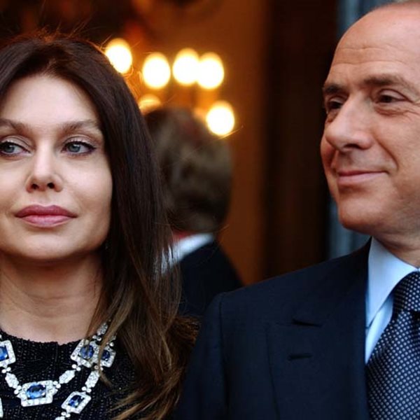 Βερόνικα Λάριο, σύζυγος Σίλβιο Μπερλουσκόνι: Θα παίρνει 1,4 εκατομ. ευρώ το μήνα διατροφή