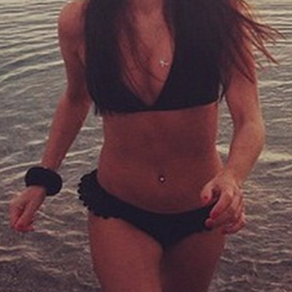 Η Ελληνίδα ηθοποιός κάνει μπάνιο στη θάλασσα μέσα Δεκέμβρη και ποζάρει με bikini!
