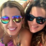 Kωνσταντίνα Σπυροπούλου: Δείτε video από τα μπάνια της παρουσιάστριας με την αδελφή της!