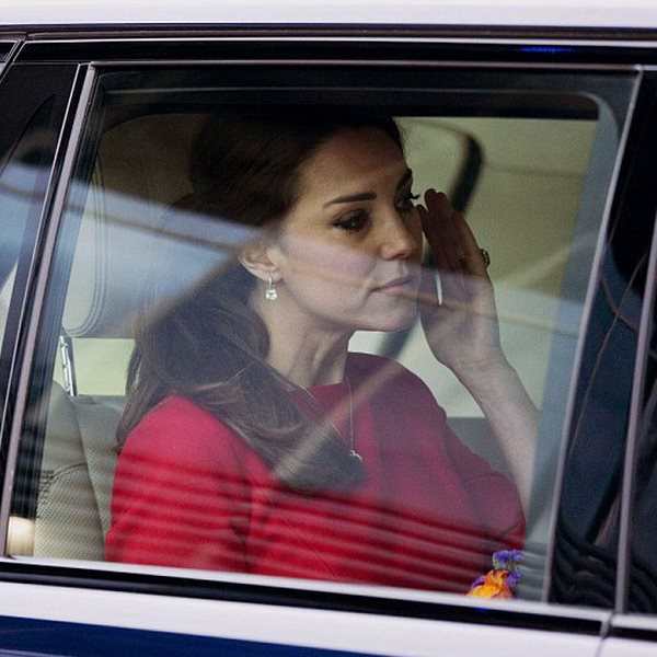 Kate Middleton: Γιατί έβαλε τα κλάματα; 