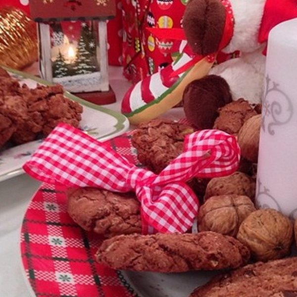 Μαλακά cookies σοκολάτας με κομμάτια σοκολάτας από τον Άκη Πετρετζίκη (video)