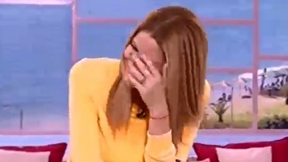 Είπαν στη Τζένη Μπαλατσινού: "Είσαι χειρότερη από τη Φαίη Σκορδά" & εκείνη απάντησε με... φάσκελο! (Video)