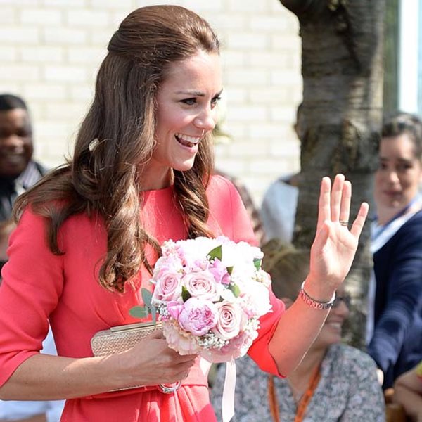 Kate Middleton: Πρωινή εμφάνιση με ροζ φόρεμα