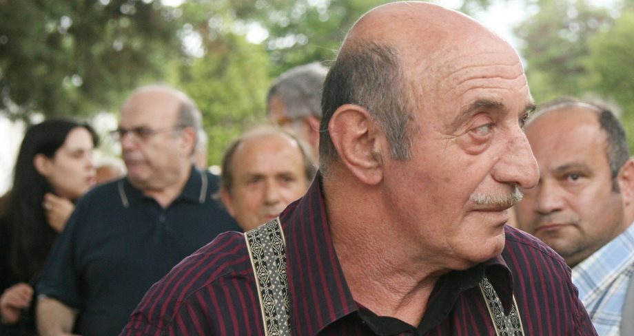 Κώστας Τσάκωνας: Η ζωή του Έλληνα κωμικού που νικήθηκε από τον καρκίνο