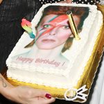 Η Ελληνίδα celebrity είχε γενέθλια και οι φίλοι της, έφεραν αυτή την εμπνευσμένη τούρτα