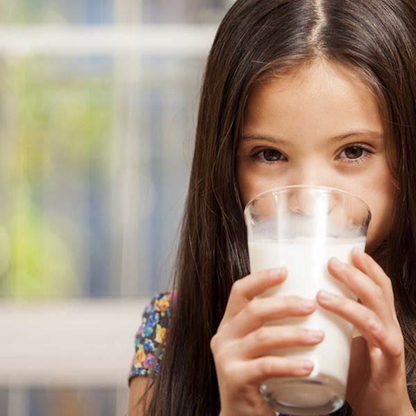 Τι γάλα να πίνει το παιδί μου;