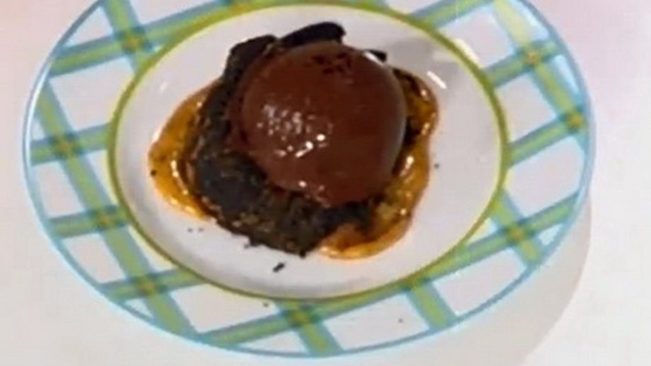 Λαχταριστό φοντάν σοκολάτας με μπισκότα, από την Αργυρώ Μπαρμπαρίγου (video)