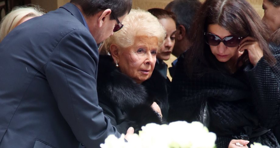 Βέφα Αλεξιάδου: Το χρονικό των τριών θανάτων που τη βύθισαν στο πένθος