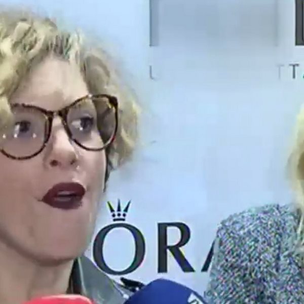 Σύλβια Δεληκούρα στην κάμερα: "Έίμαι έξαλλη. Το παιδί μου ακόμα δεν..." - VIDEO