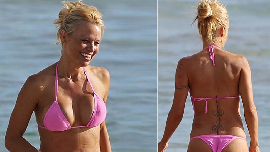 Η Pamela Anderson στα 44 της χρόνια της χωρίς ρετούς!