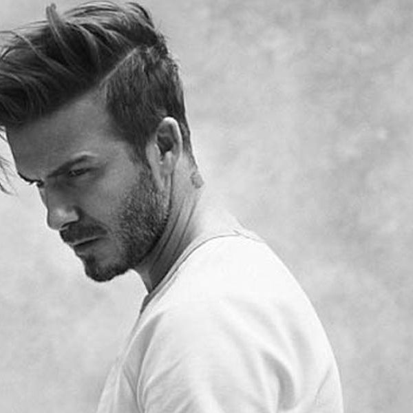 David Beckham: Ποζάρει με εσώρουχα και... όχι μόνο για νέα καμπάνια