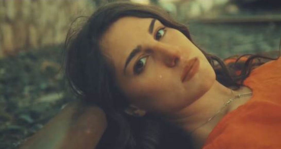 Παυλίνα Βουλγαράκη: Δείτε το videoclip του νέου τραγουδιού "Λίγο Λίγο"