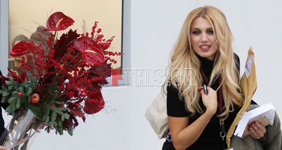 Κωνσταντίνα Σπυροπούλου: Ποιος παρουσιαστής του Alpha της κουβαλάει τα λουλούδια;