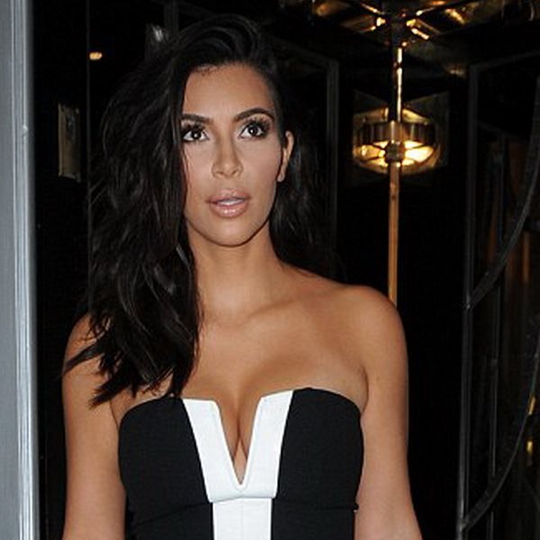 Kim Kardashian: Υποστηρίζει ότι κάνει αυστηρή δίαιτα αλλά την τσάκωσαν να καταβροχθίζει... μπριζόλες!