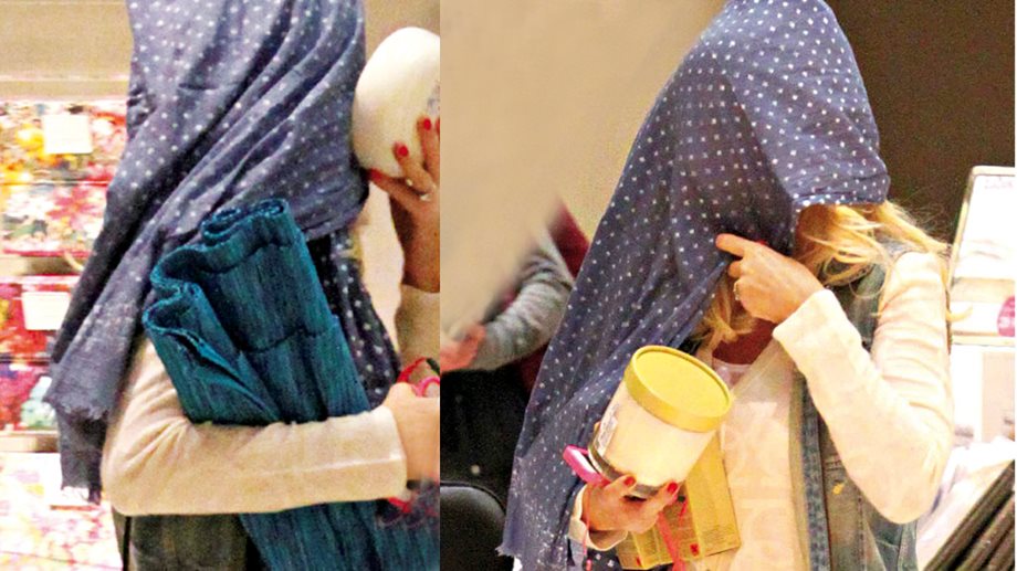 Η Ελένη Μενεγάκη με μαντίλα, συνεχίζει το κρυφτό με τους paparazzi! Δείτε φωτογραφίες