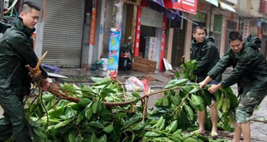 Νεκροί και τραυματίες από τυφώνα που χτύπησε την Κίνα