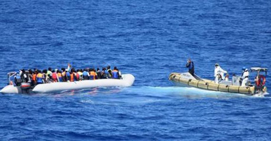 Φουσκωτές βάρκες σε πρόσφυγες πωλούσε επίτιμη πρόξενος στην Τουρκία