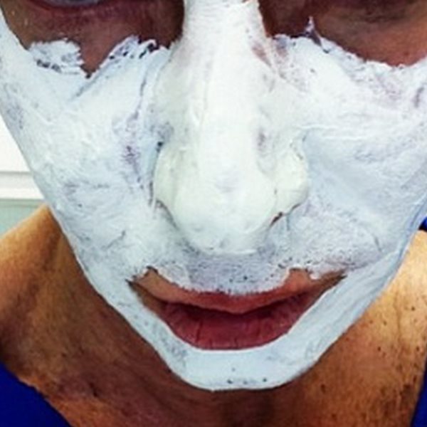Βασίλειος Κωστέτσος: Έκανε μάσκα ομορφιάς για να ανανεωθεί