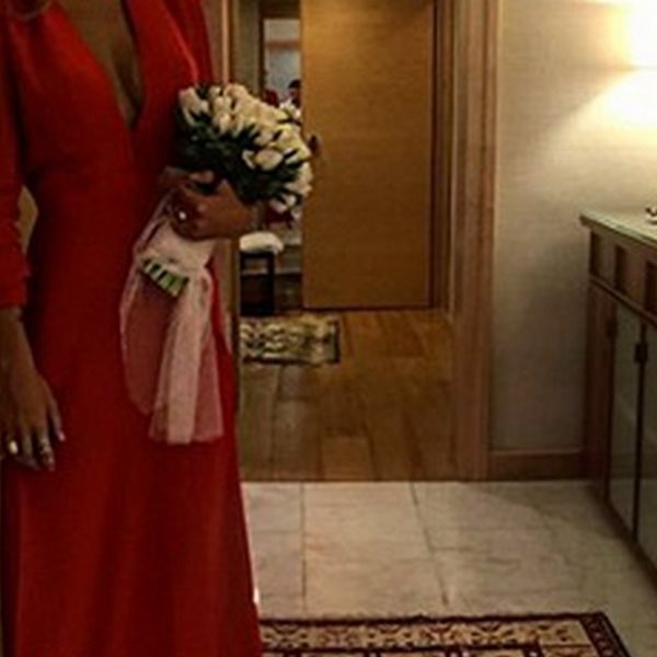Η Ελληνίδα celebrity, μετά την επανασύνδεση, έπιασε την ανθοδέσμη και... πάει για γάμο!