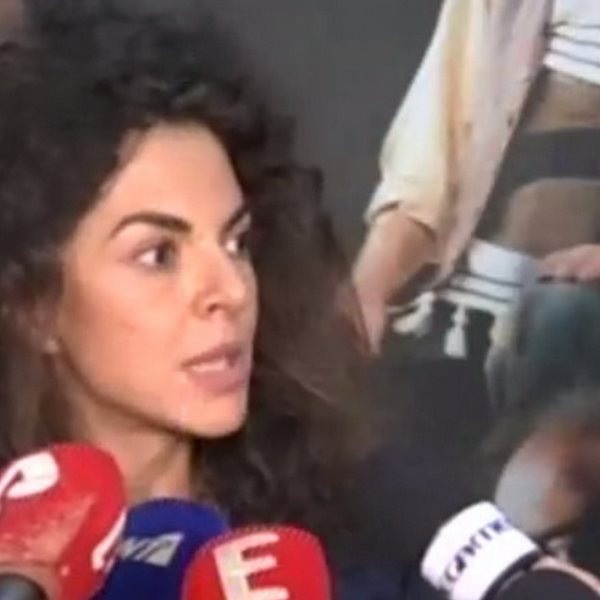 Μαρία Σολωμού στους δημοσιογράφους: "Μα, σοβαρολογείτε;"