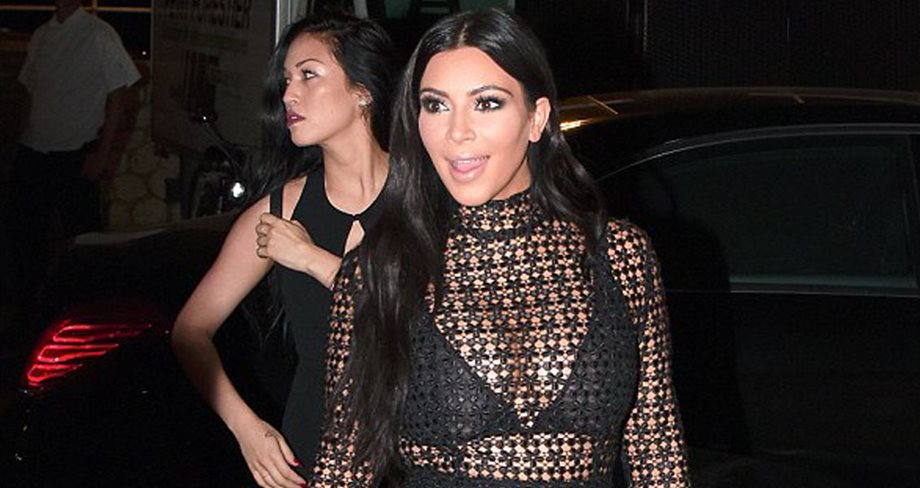 Kim Kardashian: Αν και εγκυμονούσα τα "πέταξε" όλα έξω