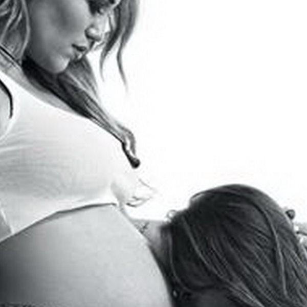 Αναστασοπούλου: Η sexy φωτογράφιση στον 8o μήνα της εγκυμοσύνης έχει προκαλέσει αντιδράσεις! - VIDEO