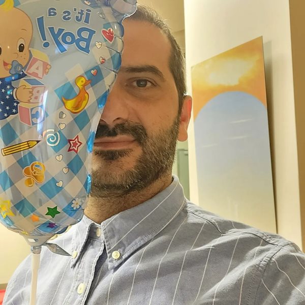 Λεωνίδας Κουτσόπουλος: Μας δείχνει για πρώτη φορά το πρόσωπο του γιου του