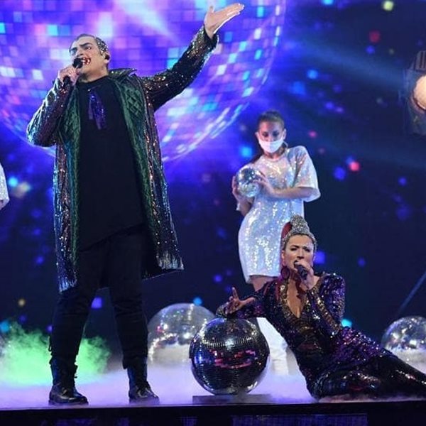J2US: Τα 10άρια του Λουδάρου και η αυτοσχέδια Eurovision της Βανδή και της Μπακοδήμου!