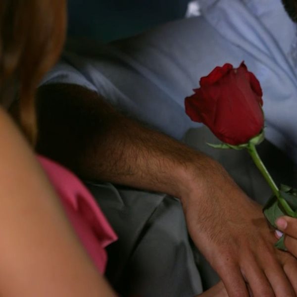 The Bachelor: Τα δύο ραντεβού του Αλέξη Παππά – Σε ποιες έδωσε τα κόκκινα τριαντάφυλλα;