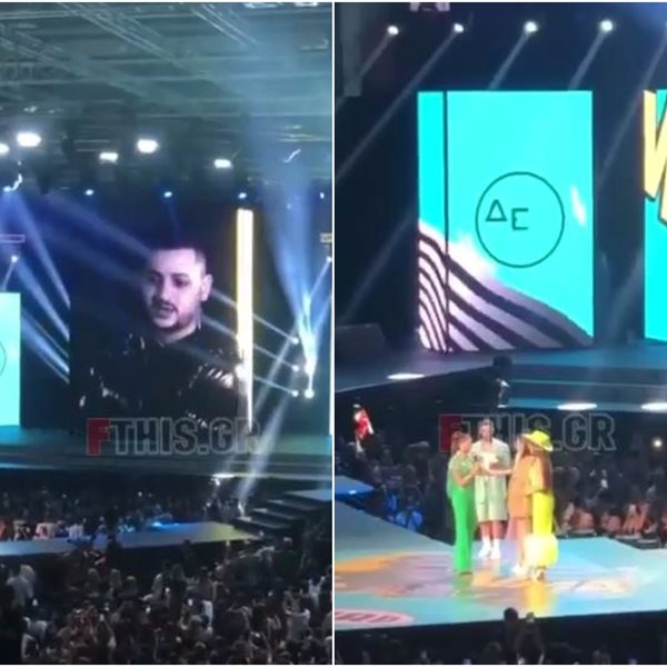  Mad VMA 2022: Συγκινήθηκε η Ελένη Φουρέιρα και η Άσπα όταν παρέλαβαν το βραβείο του Mad Clip (Βίντεο)
