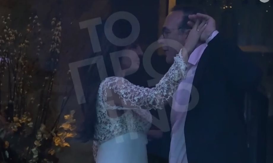 Δήμητρα Ματσούκα & Πέτρος Κόκκαλης: Ο τρυφερός χορός τους στη δεξίωση μετά τον γάμο τους