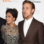 Ryan Gosling – Eva Mendes: Διακοπές στην Αντίπαρο για το λαμπερό ζευγάρι (Βίντεο) 