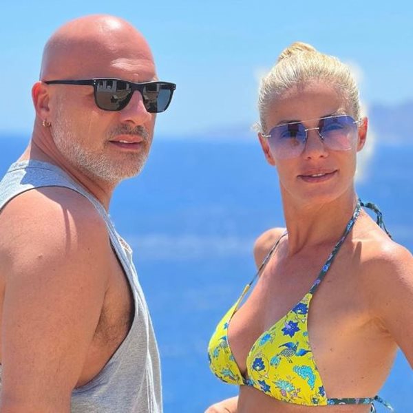 Ζέτα Μακρυπούλια & Νίκος Μουτσινάς: Κάνουν μαζί διακοπές και ποζάρουν για το Instagram με θέα το απέραντο γαλάζιο 