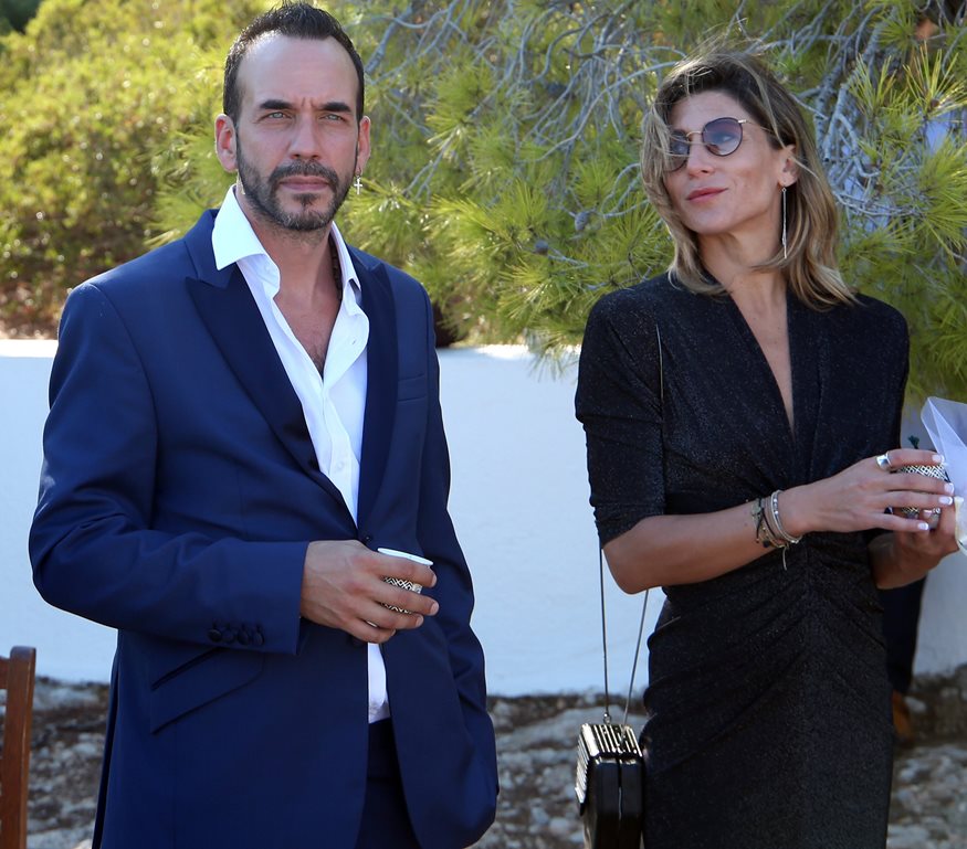 Πάνος Μουζουράκης: Το νέο του επαγγελματικό βήμα στην Ισπανία – Μαζί του η σύντροφός του, Τζίνα Βαρελά 