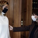 Σοφία Μπεκατώρου: Συναντήθηκε με την Κατερίνα Σακελλαροπούλου στο Προεδρικό Μέγαρο