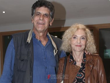 Γιάννης Μπέζος: Σπάνια βραδινή έξοδος με τη σύζυγό του, Ναταλία Τσαλίκη  