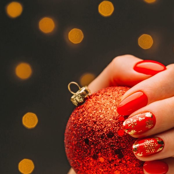 Nail Art: Οι καλύτερες ιδέες για εντυπωσιακά νύχια τις γιορτές των Χριστουγέννων!