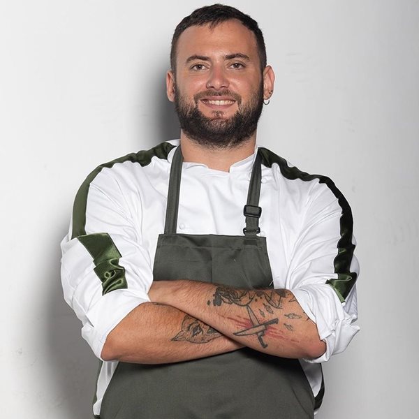 Αλέξανδρος Καρακατσάνης: Όσα θέλετε να ξέρετε για τον μεγάλο νικητή του “Game Of Chefs”