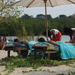 Nomads Μαδαγασκάρη: Αποκλειστικές εικόνες από το έπαθλο-μασάζ των παικτών!