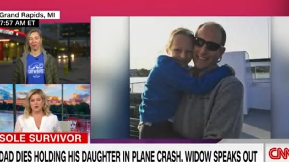 Πατέρας έγινε "ασπίδα" και έσωσε την 11χρονη κόρη του σε αεροπορικό δυστύχημα