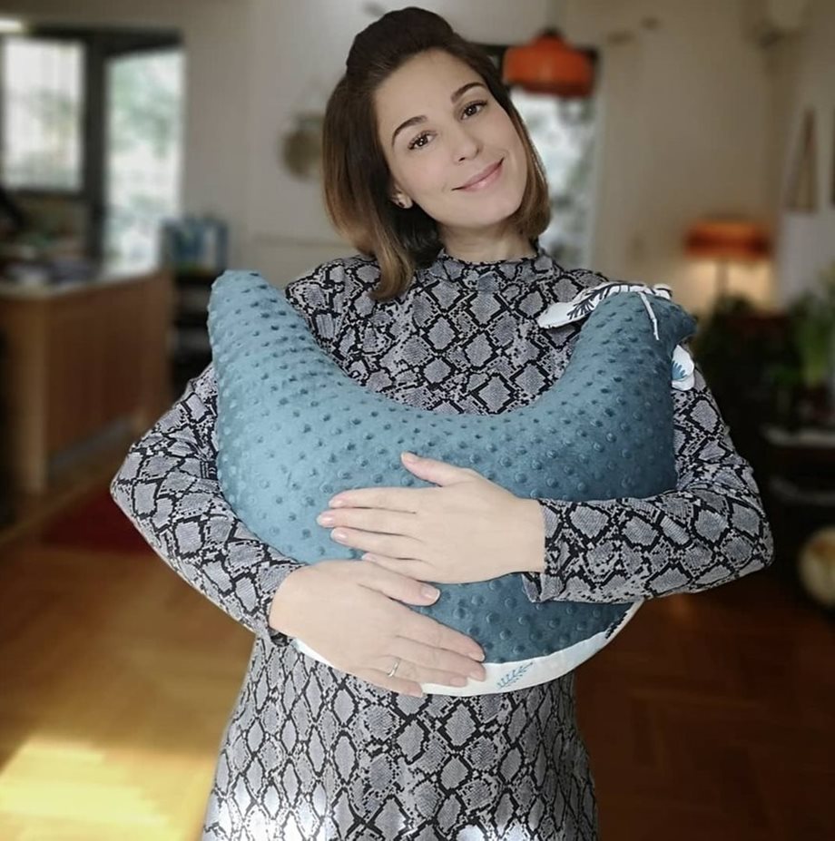 Κατερίνα Παπουτσάκη: Δημοσίευσε την πιο τρυφερή φωτογραφία από την περίοδο της εγκυμοσύνης της 