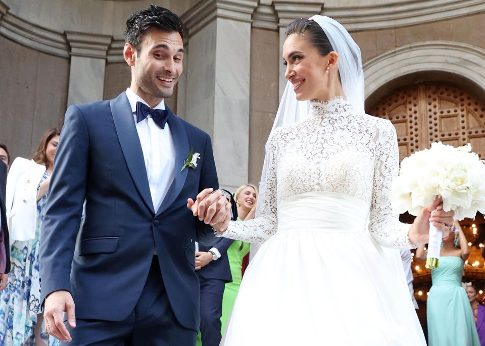 Άννα Πρέλεβιτς: Ο λόγος που φόρεσε δύο νυφικά στον γάμο της με τον Νικήτα Νομικό! 