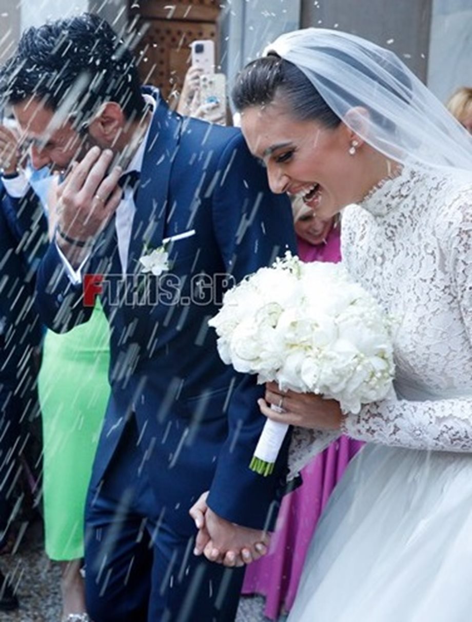  Άννα Πρέλεβιτς & Νικήτας Νομικός: Η συμβολική μπομπονιέρα που διάλεξαν στο γάμο τους (Φωτογραφίες)