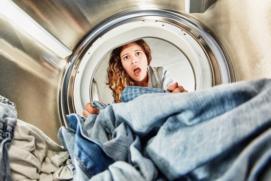 Πως να αποφύγεις τη συρρίκνωση των ρούχων στο πλυντήριο