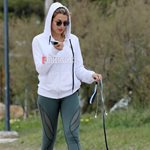  Paparazzi! Κωνσταντίνα Σπυροπούλου: Βόλτα με τον τετράποδο φίλο της 