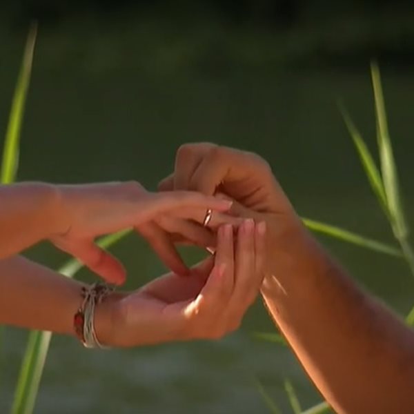 Survivor all Star: Η πρόταση γάμου που έγινε πίσω από τις κάμερες και προβλήθηκε στον μεγάλο τελικό