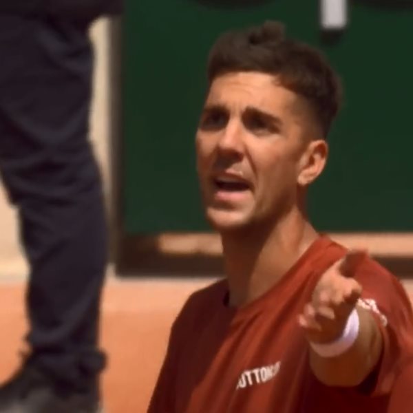 Θανάσης Κοκκινάκης: Έξαλλος ο τενίστας στο Roland Garros! "Θέλεις να κ@τουρήσω εδώ;"