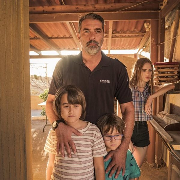 Κομάντα και δράκοι: Οι πρωτοφανείς αντιδράσεις του Twitter για την ελληνική σειρά που θυμίζει Netflix